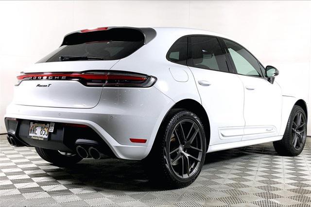 Photo of 2023 White Porsche Macan