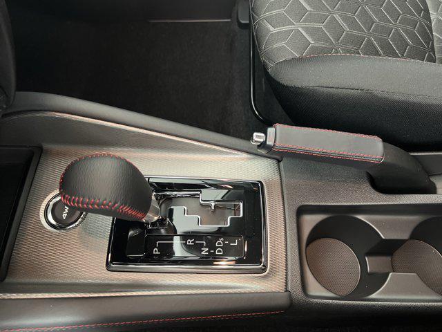Photo of 2025 White Diamond Mitsubishi Outlander Sport