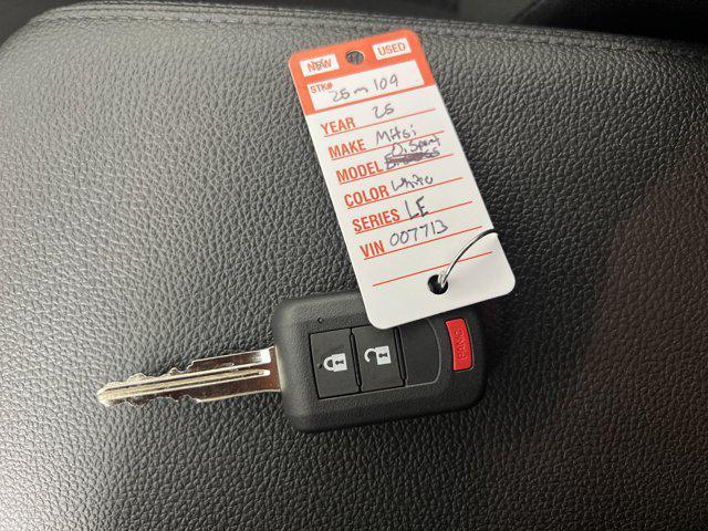 Photo of 2025 White Diamond Mitsubishi Outlander Sport