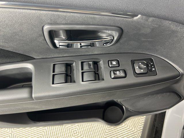 Photo of 2025 White Diamond Mitsubishi Outlander Sport