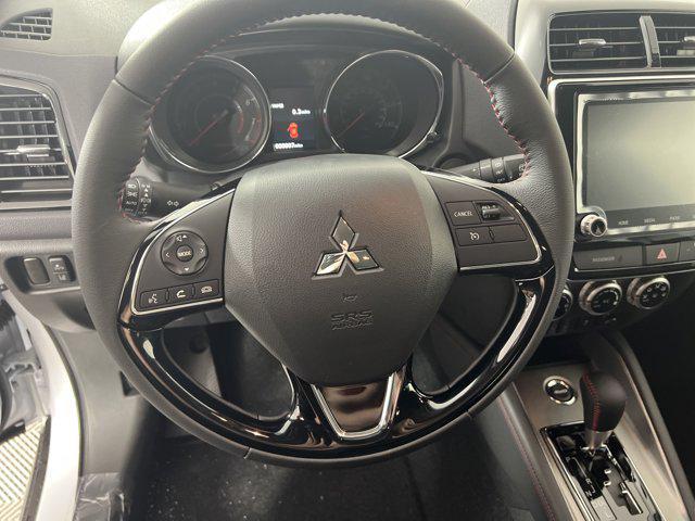 Photo of 2025 White Diamond Mitsubishi Outlander Sport