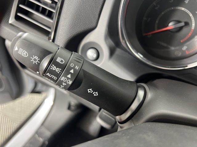 Photo of 2025 White Diamond Mitsubishi Outlander Sport