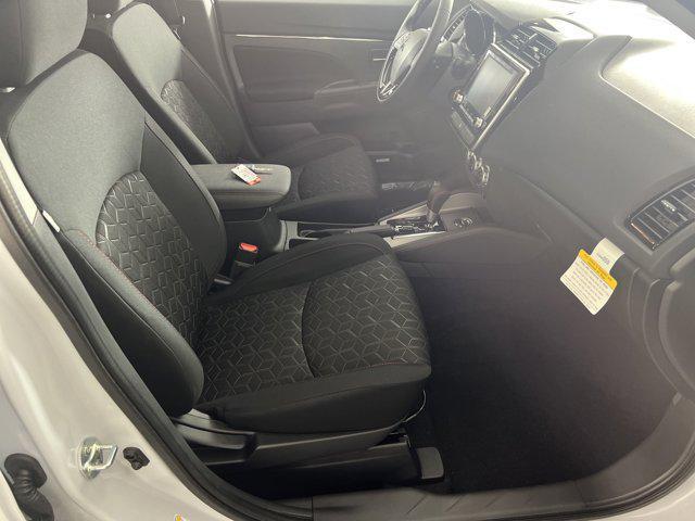 Photo of 2025 White Diamond Mitsubishi Outlander Sport