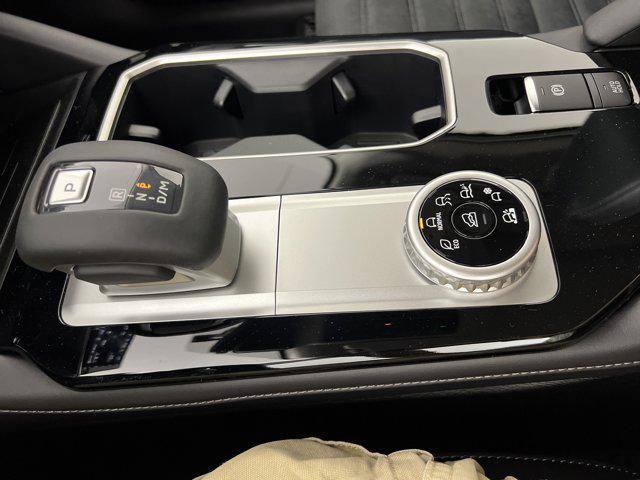 Photo of 2025 Graphite Gray Mitsubishi Outlander