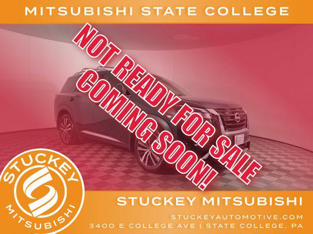 Photo of 2024 Obsidian Green Pearl Nissan Pathfinder