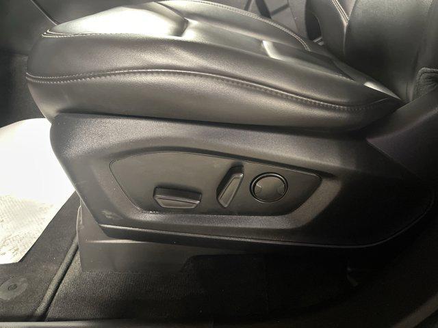 Photo of 2022 Atlas Blue Metallic Ford Explorer