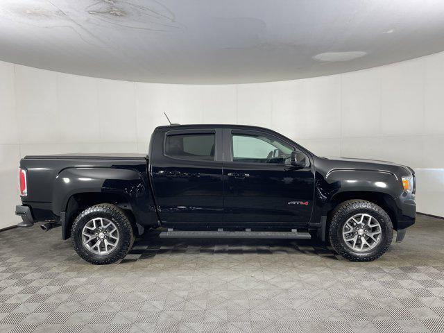 Photo of 2022 Onyx Black GMC Canyon