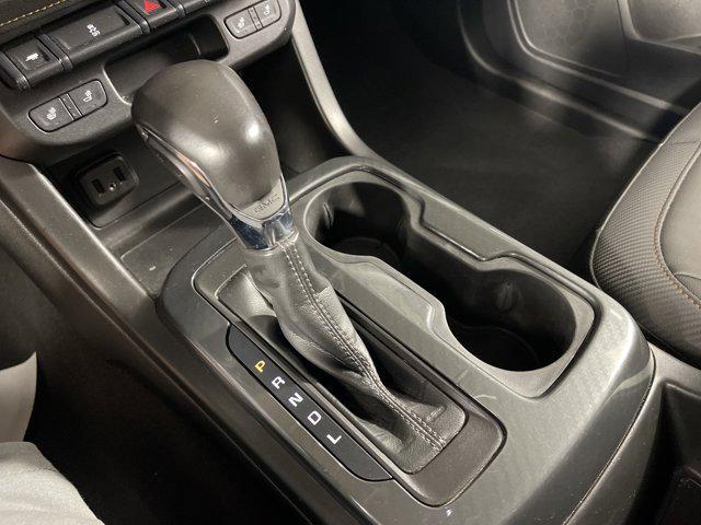 Photo of 2022 Onyx Black GMC Canyon