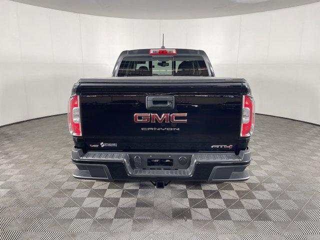 Photo of 2022 Onyx Black GMC Canyon