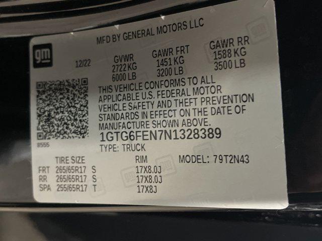 Photo of 2022 Onyx Black GMC Canyon