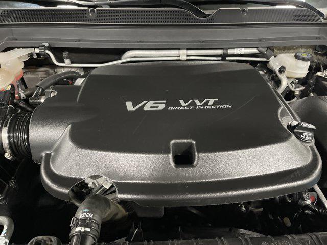 Photo of 2022 Onyx Black GMC Canyon