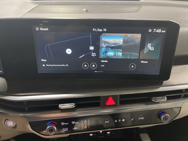 Photo of 2025 Road Rider Brown Kia Sorento