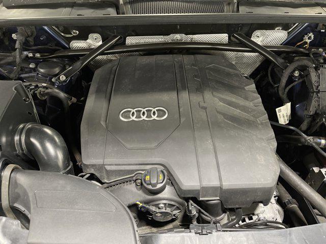 Photo of 2021 Navarra Blue Metallic Audi Q5