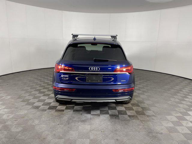 Photo of 2021 Navarra Blue Metallic Audi Q5