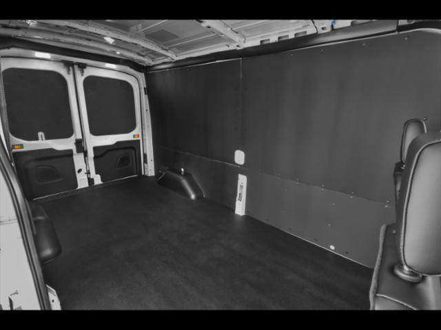 Photo of 2025 Oxford White Ford Transit-350