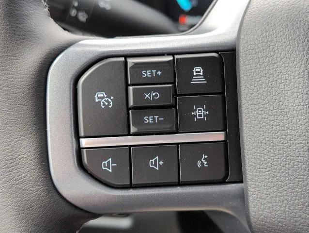 Photo of 2025 White Ford F-250