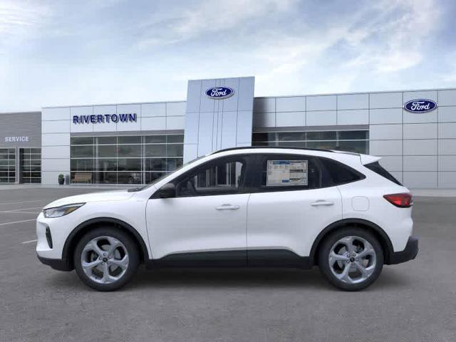 Photo of 2026 Star White Metallic Tri-Coat Ford Escape