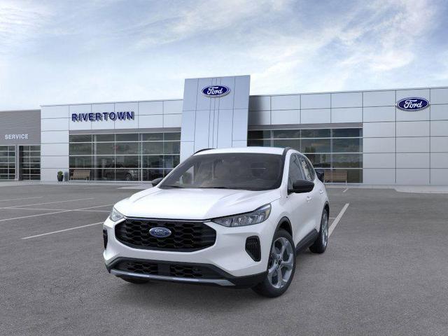 Photo of 2026 Star White Metallic Tri-Coat Ford Escape