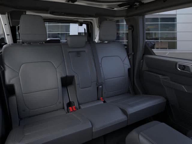 Photo of 2025 Oxford White Ford Bronco
