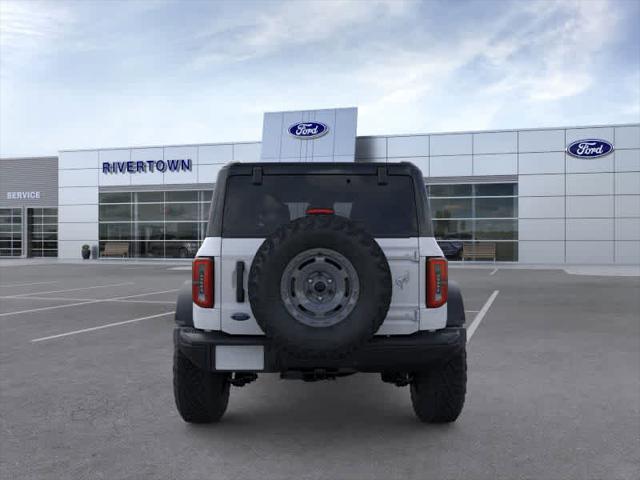 Photo of 2025 Oxford White Ford Bronco