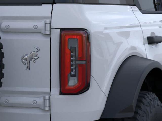 Photo of 2025 Oxford White Ford Bronco