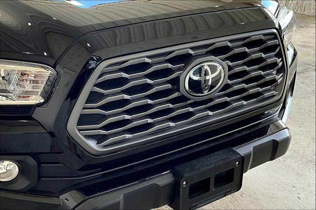 Photo of 2023 Black Toyota Tacoma