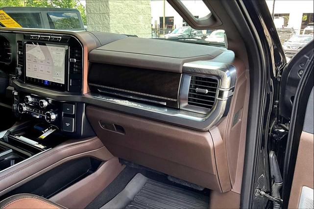 Photo of 2024 Agate Black Metallic Ford F-450