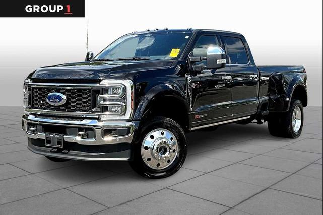 Photo of 2024 Agate Black Metallic Ford F-450