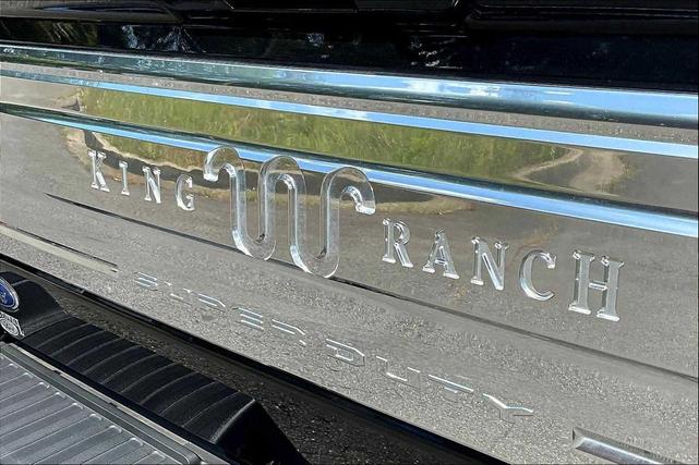 Photo of 2024 Agate Black Metallic Ford F-450