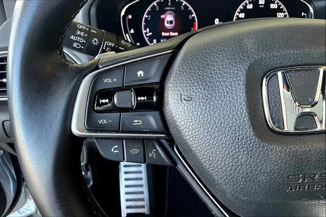 Photo of 2022 Lunar Silver Metallic Honda Accord