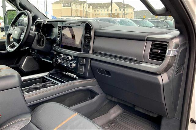 Photo of 2024 Star White Metallic Tri-Coat Ford F-250