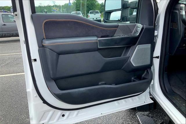 Photo of 2024 Star White Metallic Tri-Coat Ford F-250