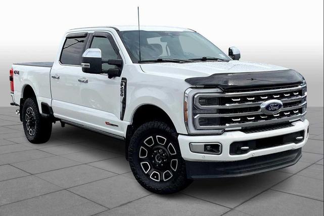 Photo of 2024 Star White Metallic Tri-Coat Ford F-250