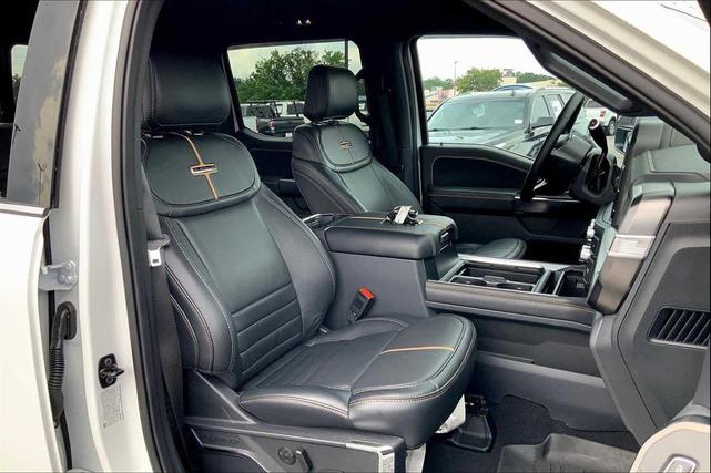 Photo of 2024 Star White Metallic Tri-Coat Ford F-250