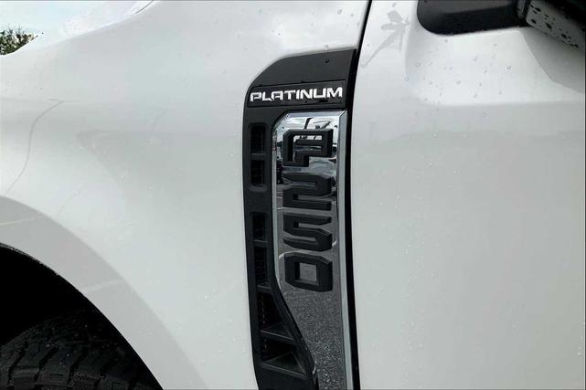 Photo of 2024 Star White Metallic Tri-Coat Ford F-250