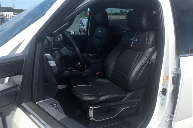 Photo of 2024 Star White Metallic Tri-Coat Ford F-250