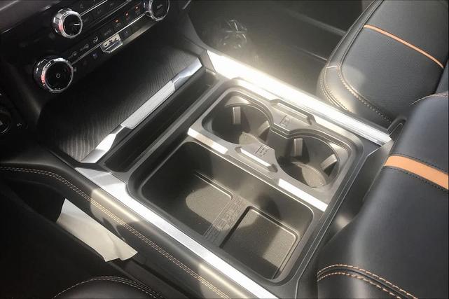 Photo of 2024 Star White Metallic Tri-Coat Ford F-250