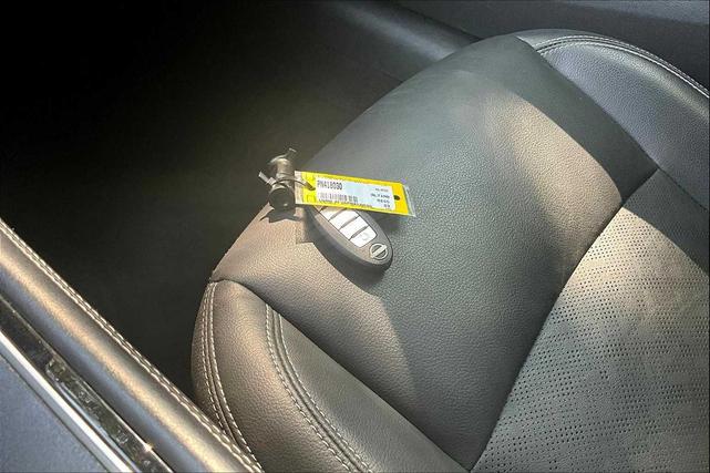 Photo of 2023 Super Black Nissan Altima