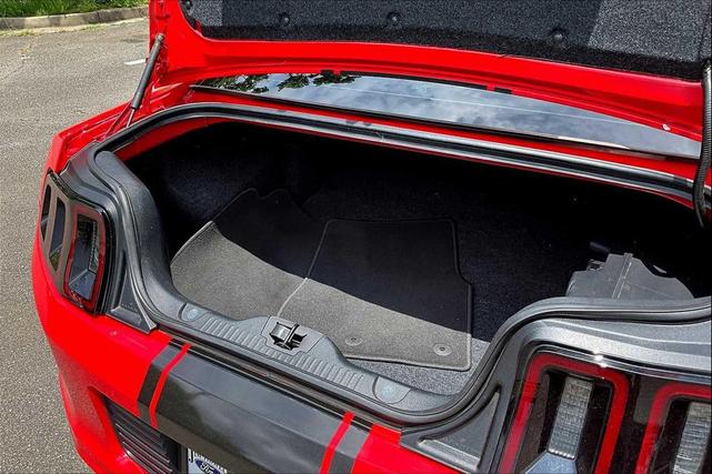 Photo of 2013 Race Red Ford Mustang