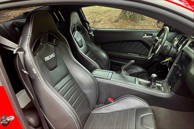 Photo of 2013 Race Red Ford Mustang