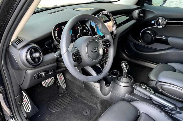 Photo of 2024 MINI Yours Enigmatic Black Metallic MINI Hardtop