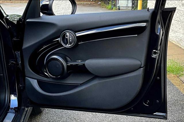 Photo of 2024 MINI Yours Enigmatic Black Metallic MINI Hardtop