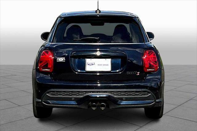Photo of 2024 MINI Yours Enigmatic Black Metallic MINI Hardtop