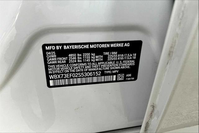 Photo of 2025 Mineral White Metallic BMW X1
