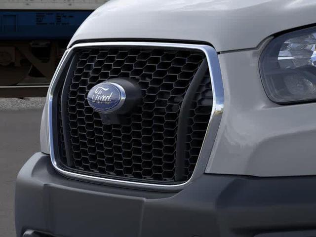 Photo of 2025 Gray Ford Transit-350