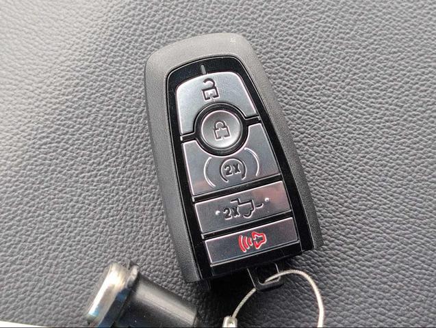 Photo of 2025 Agate Black Metallic Ford F-150