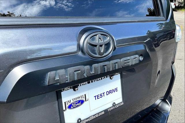 Photo of 2018 Magnetic Gray Metallic Toyota 4Runner