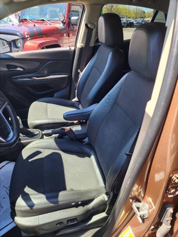 Photo of 2017 Tan Buick Encore