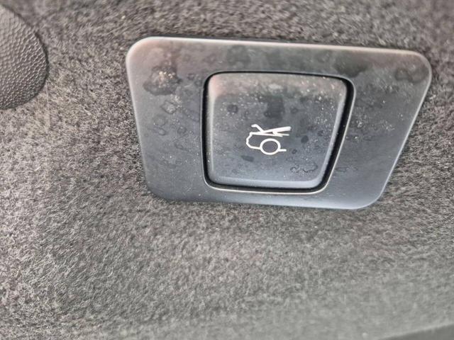 Photo of 2016 Charcoal Lincoln MKZ