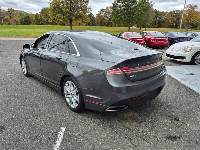 Photo of 2016 Charcoal Lincoln MKZ